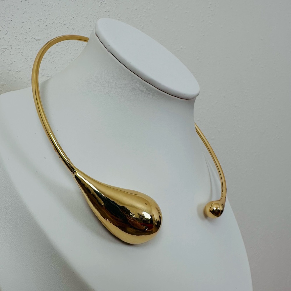 New Drop Shaped Open Gold Metal Choker Necklace - Picture 10 of 12
